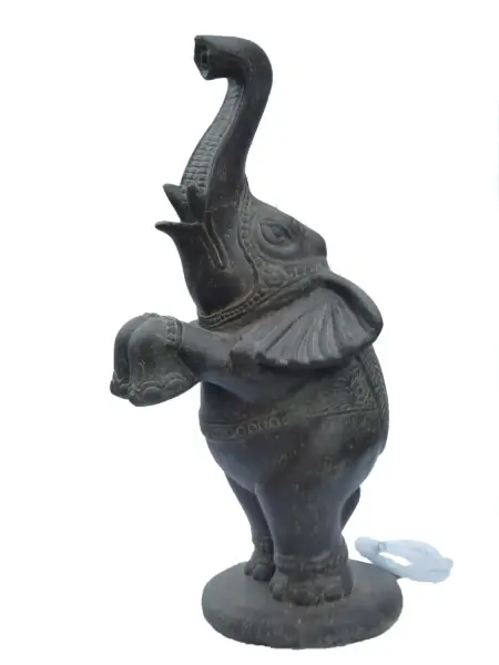 Product image 1 of the product “Standing elephant as watergame, sizes 60cm and 90cm ”